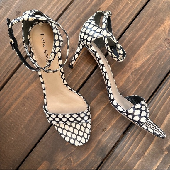 Via Spiga High Heel Sandals | Size 9.5M (EU 39.5) | Snakeskin Print | Excellent - Picture 4 of 11